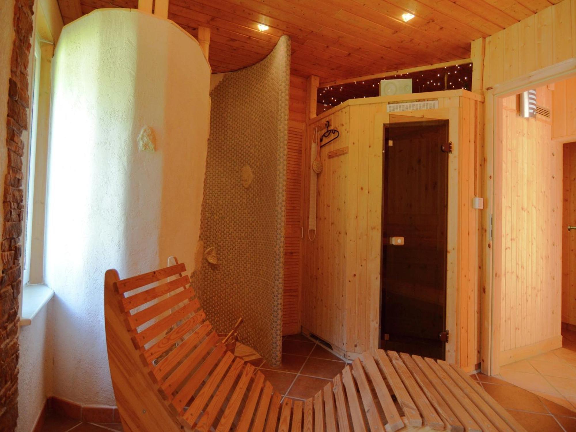 Cosy Apartment With Covered Porch Finsterbergen Екстер'єр фото